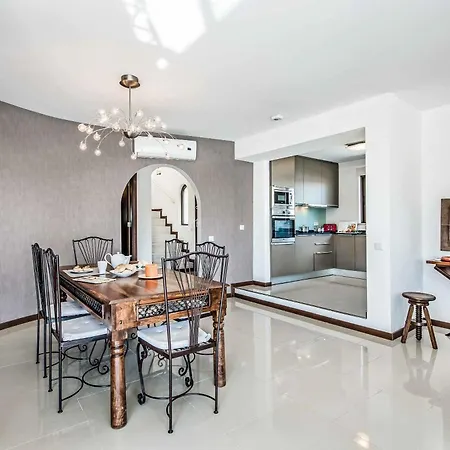 Вилла Casa Dos Amigos *